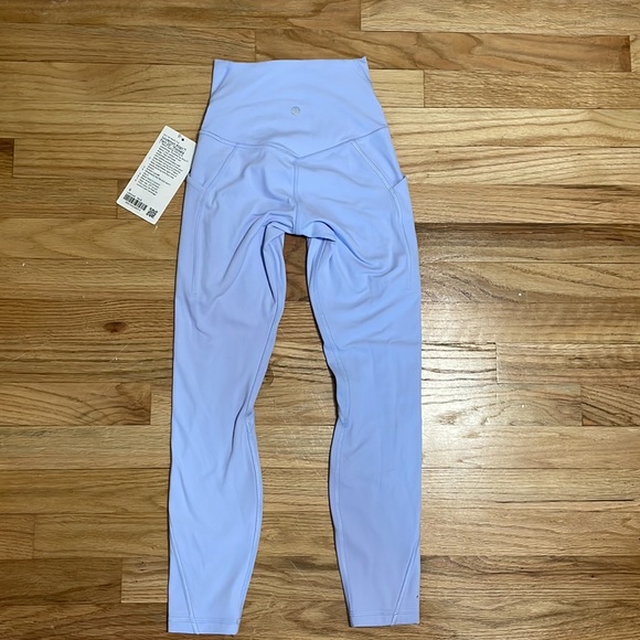 Brand new with tags, Lululemon Align Pant 25” with pockets - Picture 4 of 5